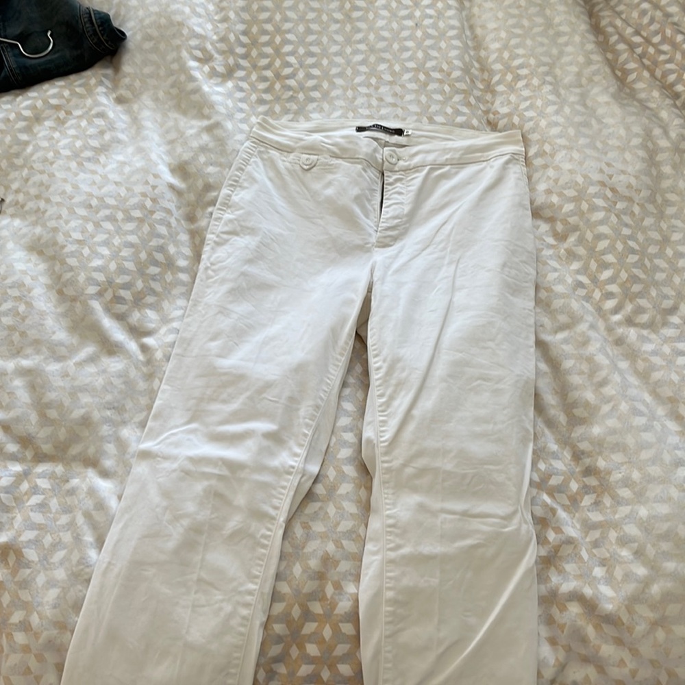 NYDJ White slacks size 6